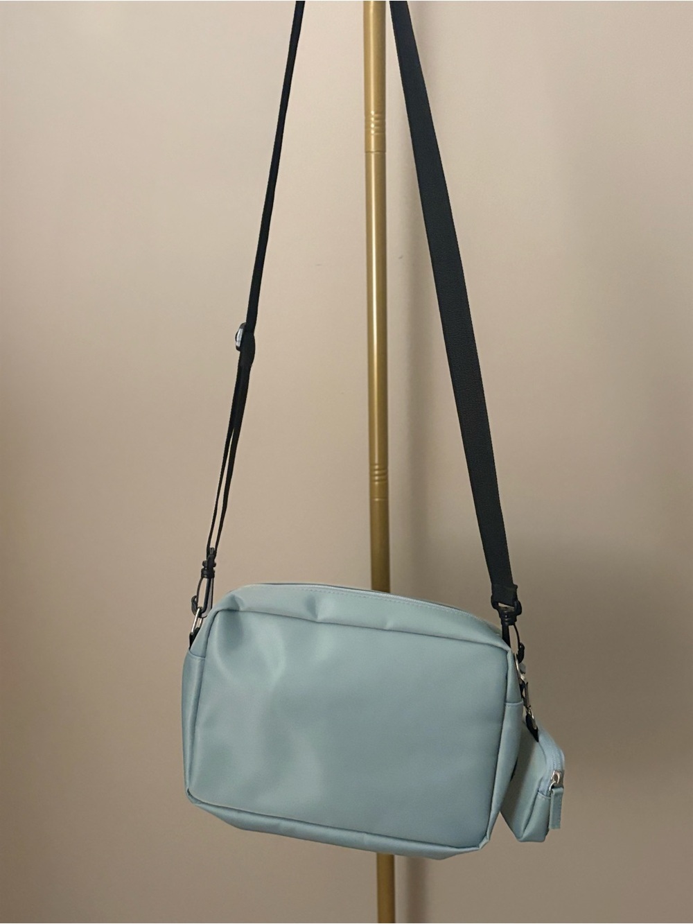 Cocopup London Crossbody Bag - Picture 2 of 5